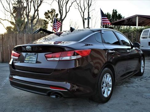 Used 2018 Kia Optima LX image 5