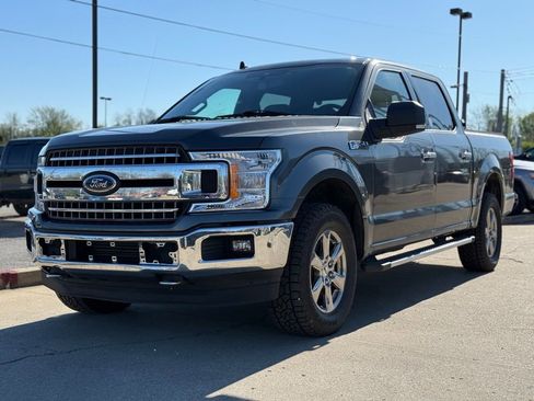 Used 2020 Ford F150 XLT w/ Equipment Group 302A Luxury AWD/4WD image 2