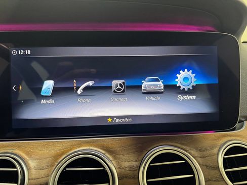 Used 2020 Mercedes-Benz E 350 4MATIC Sedan image 21