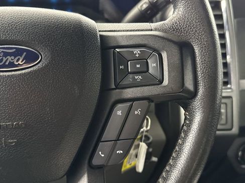 Used 2015 Ford F150 XLT w/ Equipment Group 302A Luxury image 20