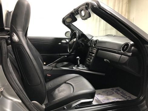 Used 2005 Porsche Boxster S image 10