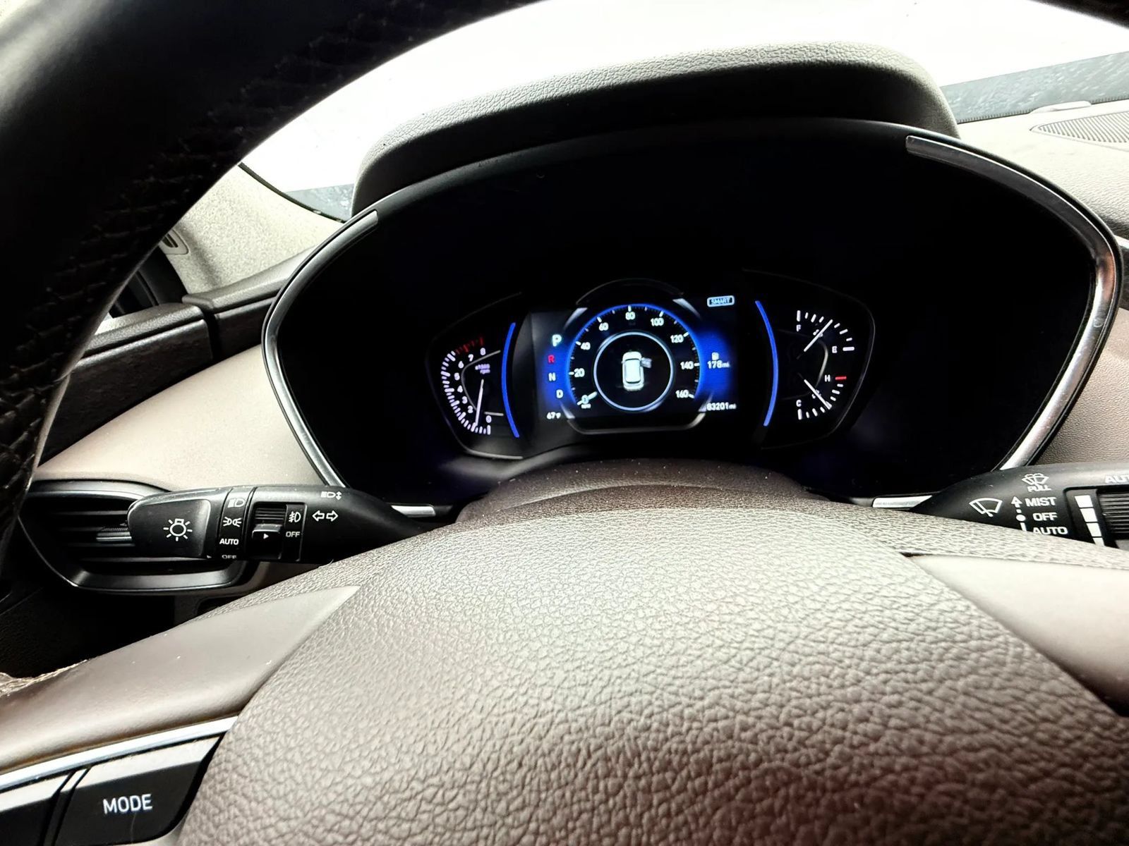 Used 2020 Hyundai Santa Fe Limited w/ Cargo Package AWD/4WD image 17