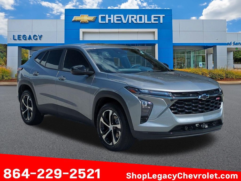Used 2025 Chevrolet Trax RS w/ Driver Confidence Package FWD image 1