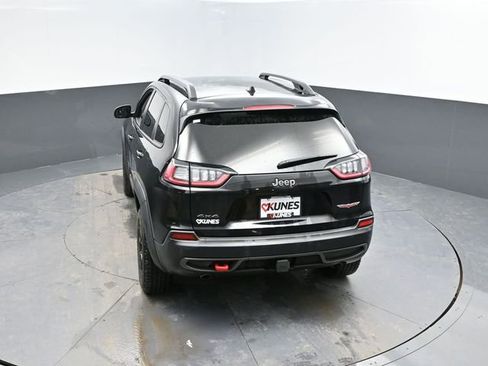 Used 2021 Jeep Cherokee Trailhawk w/ Premium Leather Package image 44