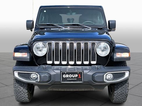 Used 2018 Jeep Wrangler Unlimited Sahara w/ Dual Top Group image 4