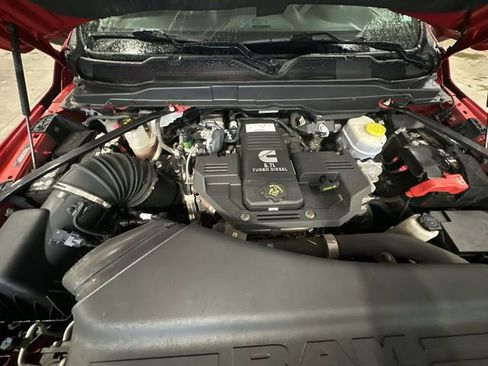Used 2024 RAM 3500 Big Horn AWD/4WD image 18