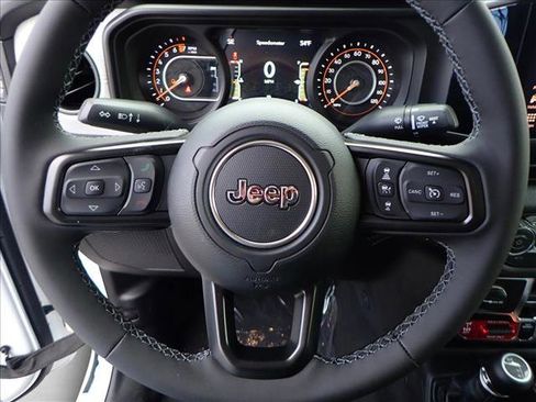 New 2026 Jeep Gladiator Willys image 11