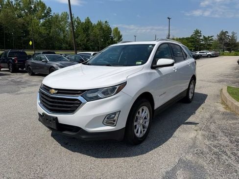 Used 2018 Chevrolet Equinox LT w/ LPO, Cargo Package AWD/4WD image 7