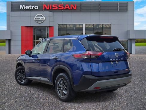 Used 2023 Nissan Rogue S FWD image 4