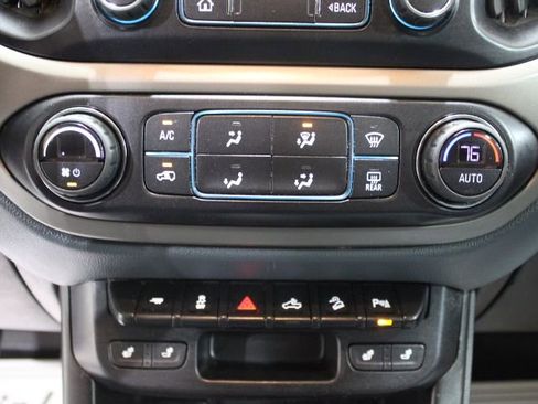 Used 2022 Chevrolet Colorado Z71 image 34