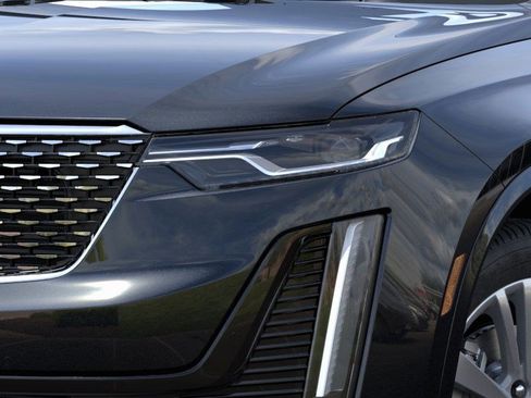 New 2025 Cadillac XT6 Premium Luxury AWD/4WD image 13