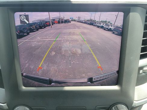 Used 2021 RAM 1500 Big Horn image 27