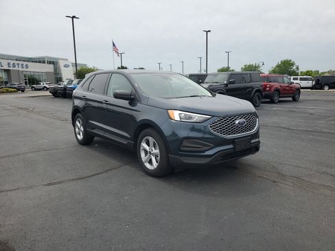 Used 2024 Ford Edge SE AWD/4WD image 5