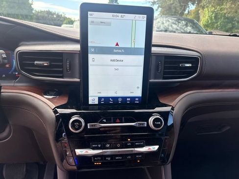 Used 2023 Ford Explorer King Ranch w/ Technology Package RWD image 12