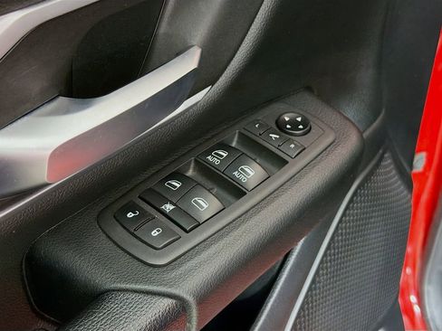 Used 2021 RAM 1500 Lone Star image 20