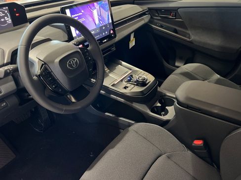 New 2026 Toyota C-HR AWD/4WD image 11
