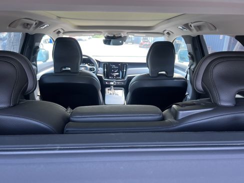 Used 2019 Volvo V90 T6 Cross Country w/ Advanced Package AWD/4WD image 27