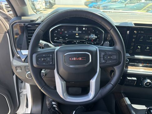 Used 2023 GMC Sierra 1500 Elevation w/ Elevation Premium Package AWD/4WD image 37