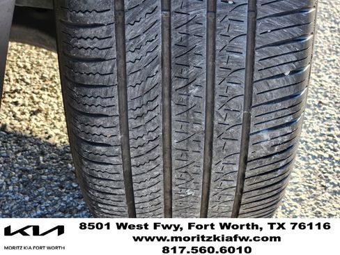 Certified 2022 Kia Telluride EX w/ EX Premium Package FWD image 10