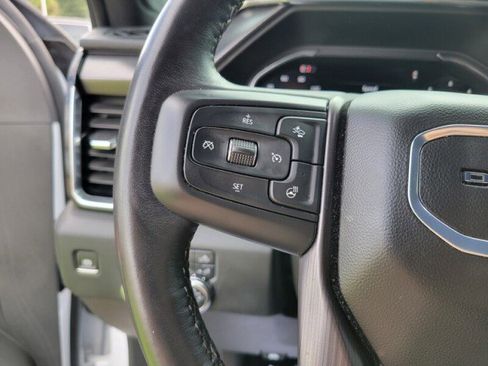 Used 2024 GMC Sierra 2500 Denali Ultimate image 12