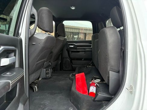 Used 2024 RAM 3500 Big Horn image 36