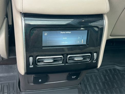 Used 2020 Lincoln Aviator Reserve w/ Equipment Group 202A AWD/4WD image 23