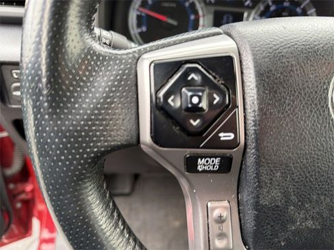 Used 2015 Toyota 4Runner Limited image 19