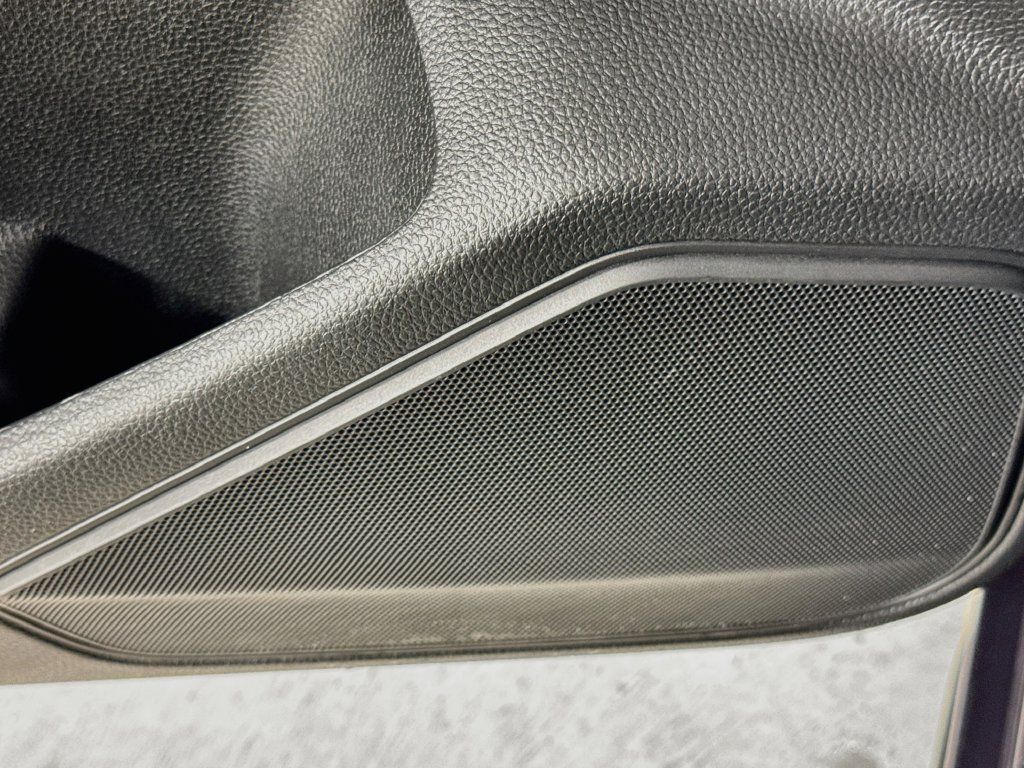 Used 2024 Honda Civic EX-L image 24