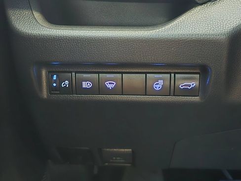 Used 2022 Toyota RAV4 TRD Off-Road w/ TRD Off-Road Weather Package AWD/4WD image 25