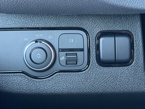 New 2025 Mercedes-Benz Sprinter 2500 image 19