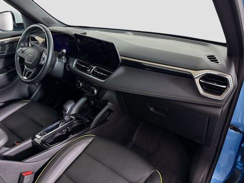 Used 2025 Chevrolet TrailBlazer ACTIV w/ Convenience Package image 26