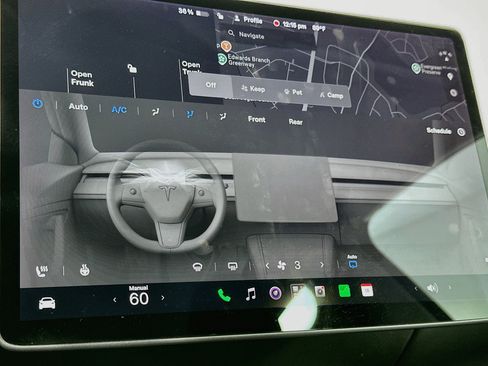 Used 2021 Tesla Model Y Long Range AWD/4WD image 23