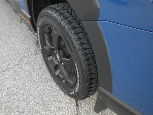 Used 2022 Subaru Forester Wilderness w/ Wilderness Package image 13