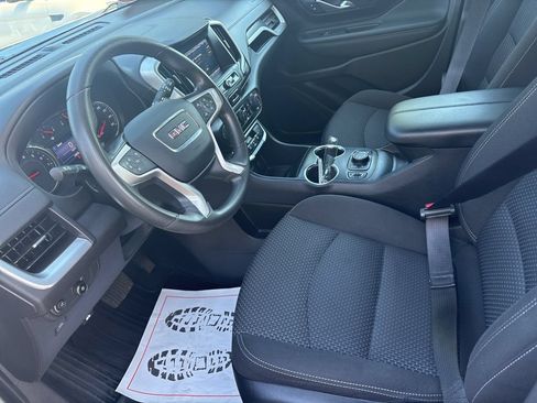 Used 2023 GMC Terrain SLE w/ Driver Convenience Package AWD/4WD image 16
