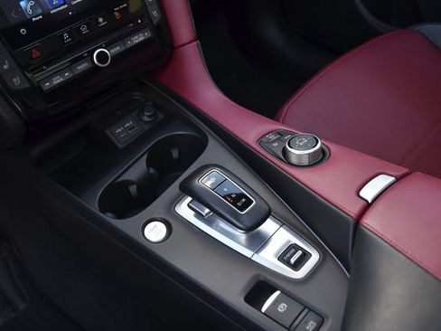 Used 2023 INFINITI QX50 Sport FWD image 12
