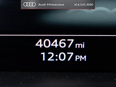 Used 2023 Audi Q8 Premium Plus AWD/4WD image 18