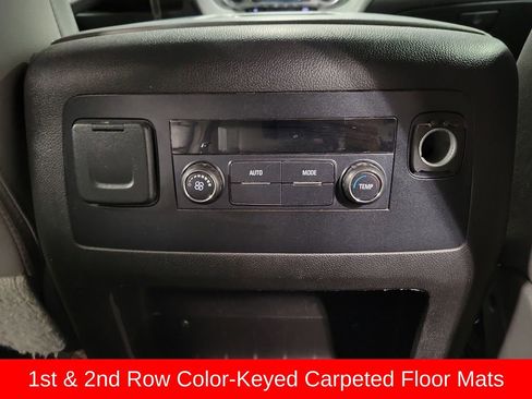 Used 2017 Chevrolet Suburban LT image 26