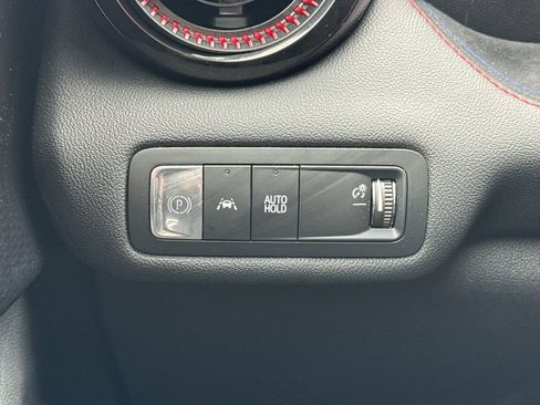 Used 2025 Chevrolet Blazer EV RS AWD/4WD image 38