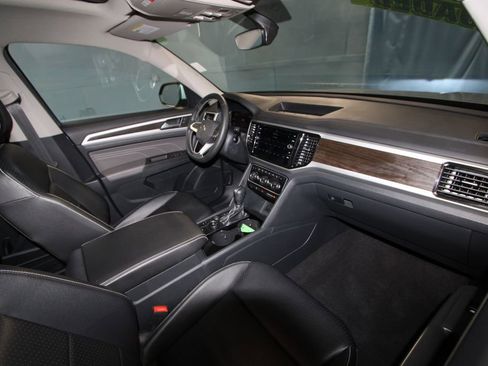 Used 2022 Volkswagen Atlas SE image 21