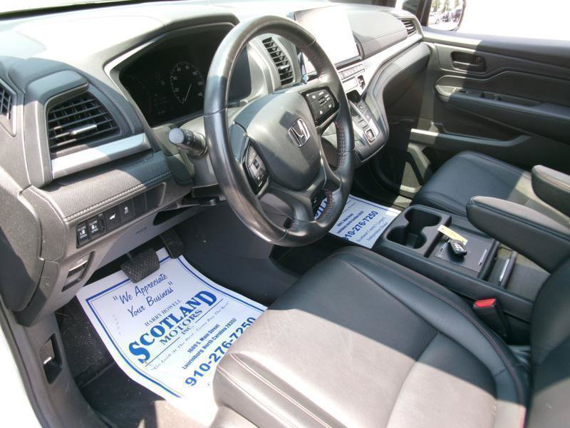 Used 2025 Honda Odyssey Sport-L image 13