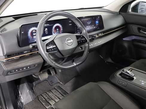 Used 2024 Nissan Ariya AWD image 27