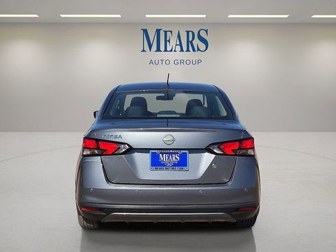 Used 2024 Nissan Versa S w/ S Plus Package image 4