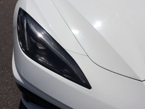 Used 2022 Chevrolet Corvette Stingray Coupe RWD image 15