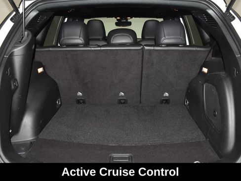Used 2023 Jeep Compass High Altitude AWD/4WD image 31
