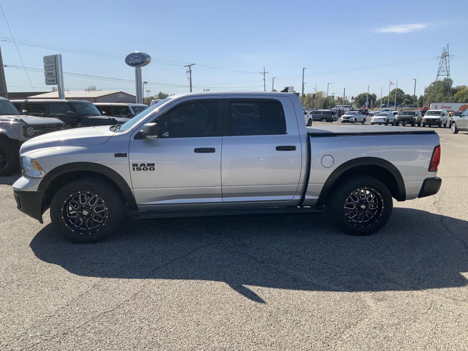 Used 2017 RAM 1500 Big Horn AWD/4WD image 8