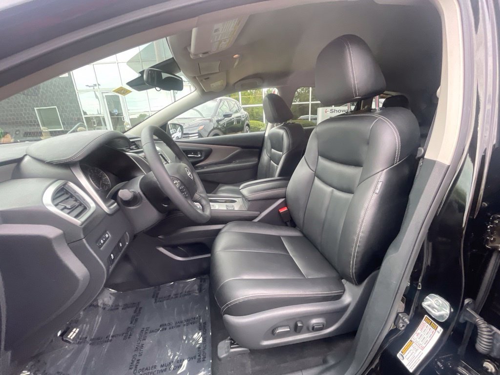 Certified 2023 Nissan Murano SV w/ SV Midnight Edition Package AWD/4WD image 17