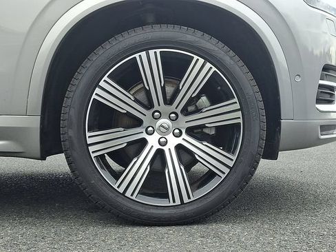 Used 2023 Volvo XC90 B6 Ultimate w/ Protection Package Premier AWD/4WD image 7
