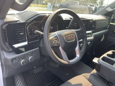 New 2026 GMC Sierra 3500 SLE w/ SLE Value Package AWD/4WD image 10