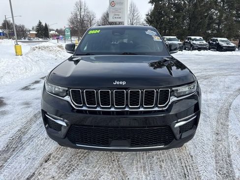 Certified 2024 Jeep Grand Cherokee Limited image 2