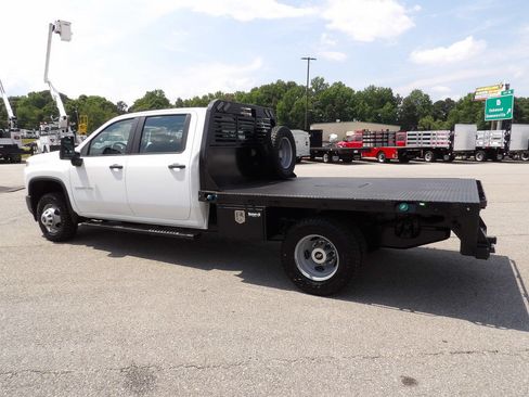 Used 2023 Chevrolet Silverado 3500 W/T w/ WT Fleet Convenience Package AWD/4WD image 4